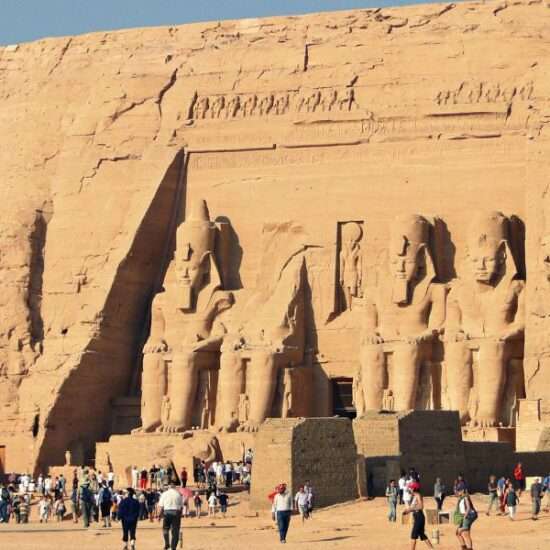 4 Días de Viaje a El Cairo y Abu Simbel - Itinerario de 4 días en Egipto - Egypt Tours Group (ES)