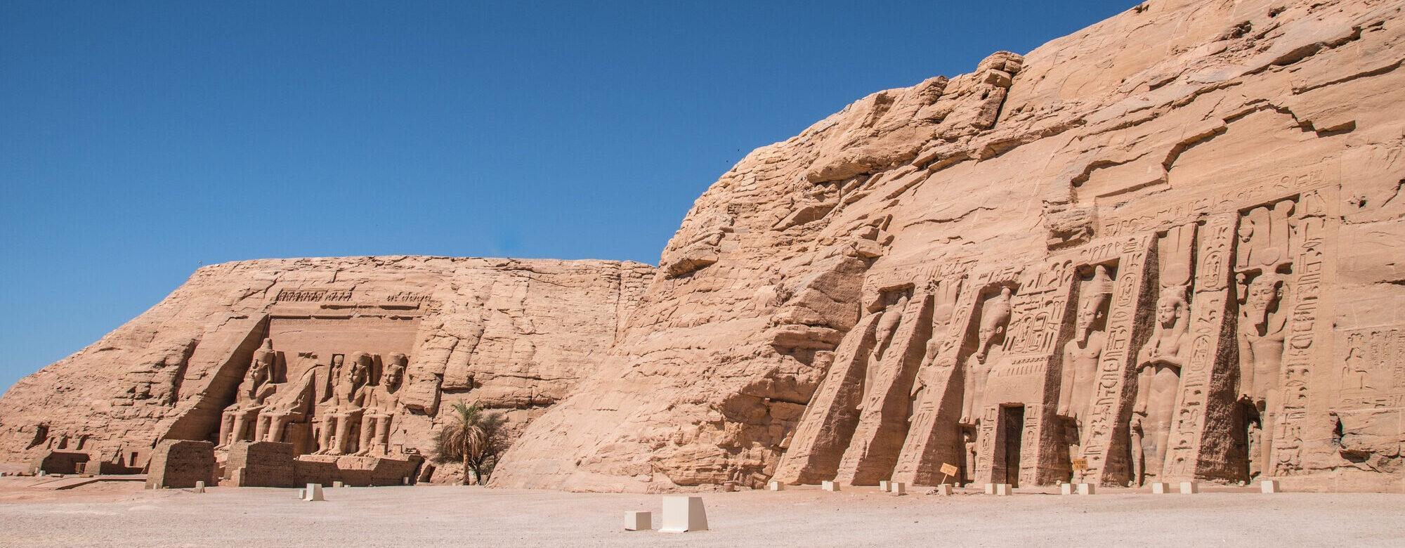 Abu Simbel Day Trip from Cairo by Flight