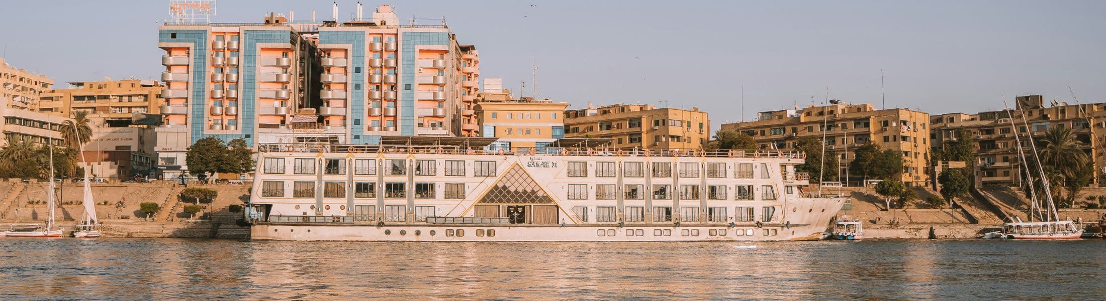 Crucero por el Nilo de 4 Noches desde Luxor a Asuán - Egypt Tours Group (ES)