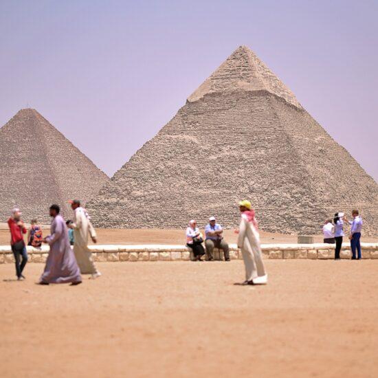 4 Days Cairo and Luxor Tour Package - Giza Pyramids