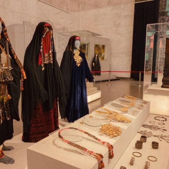 Excursión al Museo Nacional de la Civilización Egipcia en El Cairo - Egypt Tours Group (ES)
