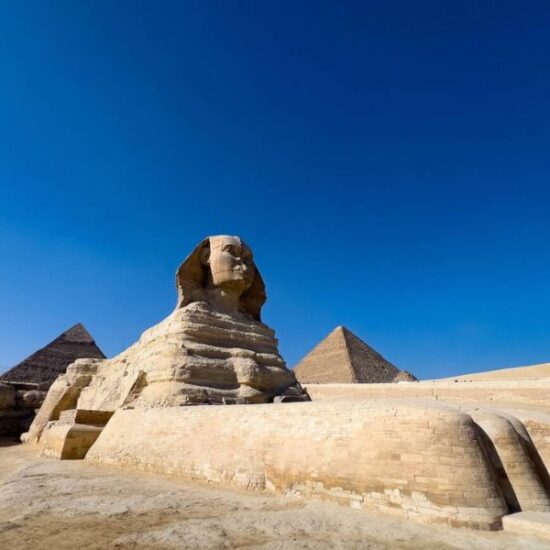 Medio día mágico de excursión a las Pirámides de Guiza desde El Cairo - Egypt Tours Group
