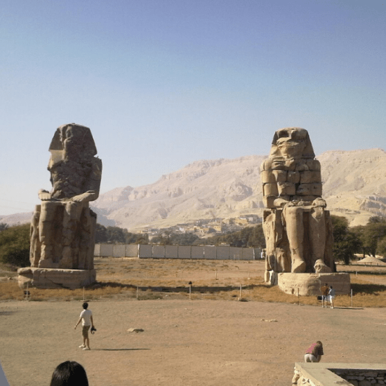 Colossi of Memnon statues in Luxor - 9 Days Cairo, Luxor & Hurghada Tour Package