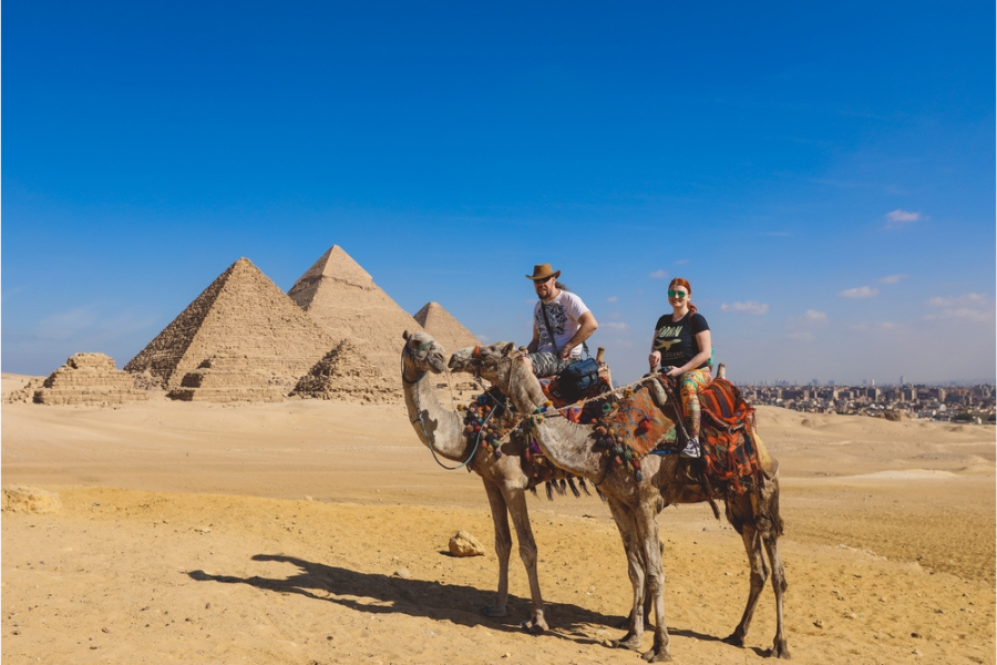 how much would it cost to travel to egypt ?