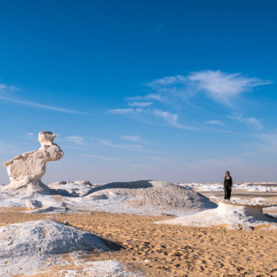 White Desert rock formations in Egypt – 5 Days Cairo and Bahariya Oasis Tour