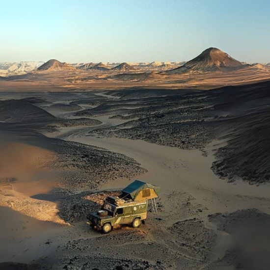 4x4 adventure in Egypt’s White and Black Desert
